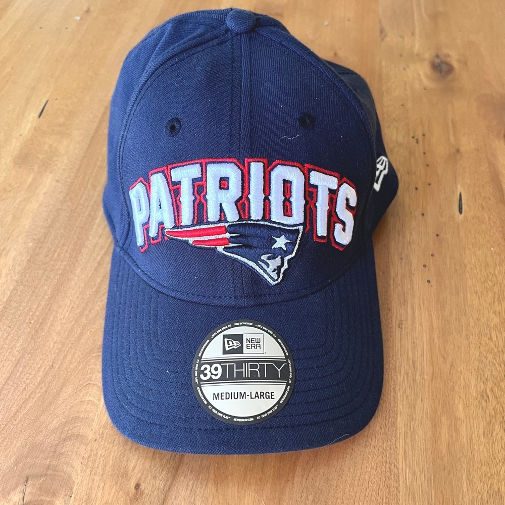 New Era 39THIRTY New England Patriots Hat Navy Blue Stretch Fit Medium-Large